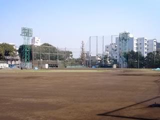 哲学堂運動公園 野球場 庭球場 弓道場 グラウンドking 使用できるグラウンドを一発検索